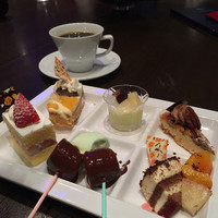 リュクス ダイニング ハプナ - 