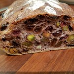 ラトリエ ドゥ プレジール - 「パン オ フリュイ ルージュ2014」1g3.2円(675円税込)