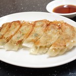 中華工房五色園 - 2016年8月　手作り焼きギョーザ【300円】