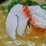 鶏の極  - 名物鶏白湯（鶏パイタン）：アップ