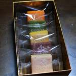 GODIVA - 16/10月 