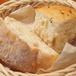 ラ スフォリーナ - メニューピッコロ<平日限定> 1400円 のフォカッチャ