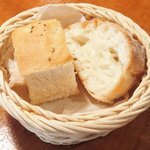 ラ スフォリーナ - メニューピッコロ<平日限定> 1400円 のフォカッチャ