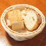 ラ スフォリーナ - メニューピッコロ<平日限定> 1400円 のフォカッチャ