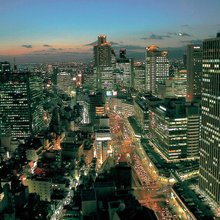 --・◇从距离地面127米的地方眺望绝景，是宝石箱◇・--