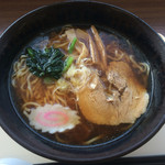 ヨークベニマル - 料理写真:鶏がらラーメン464円