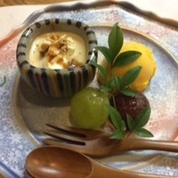 不動坂　菊地 - デザートの白ゴマプリン