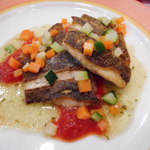 ビストロ アオキ - 黒ソイのポアレ　トマトとバジルの2色ソース　