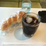 Fuji - アイスコーヒーにパン！ｗ