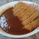 モグ - 料理写真:ラーメンのどんぶりでカツカレー