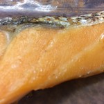 波止場食堂 - 焼きサケ　アップ