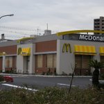 マクドナルド - 開業1週間ぐらい前の外観