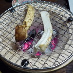 旅舎右馬允 - 朝採りの地物の松茸はやはり香りが違います。