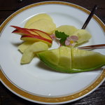 旅舎右馬允 - 林檎とメロン・・・林檎は信濃スイート、ジョナゴールド、秋映えの三種類