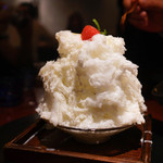 よろにく - 白熊かき氷