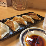 バッチコイ酒場 まるちゅう - 餃子はニンニクが入っていません。
