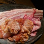 Beer＆BBQ KIMURAYA - ジンギスカンに、サムギョプサル、鶏肉がセットのお肉です。