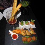 Noi Thai Cuisine - 2016年のアペタイザー･サンプラー＄28.00