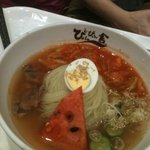 ぴょんぴょん舎　オンマーキッチン　 ららぽーと新三郷店 - 麺はうまい。
