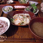 Isshinchabou - 豚肉と野菜の黒酢炒め