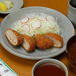 Tonkatsu Musashi - 豚肉だけを使用しております。