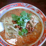 支那ソバ かづ屋 - 坦々メン（870円）