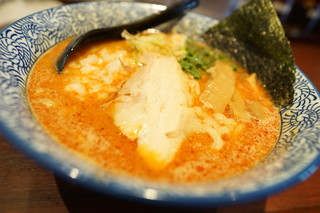 TONKOTSU ITTOU - 濃厚魚介辛辛ラーメン