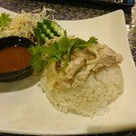 プロォーイ タイ料理 - Dセット、カオマンガイ(蒸し鶏のせ香り御飯)