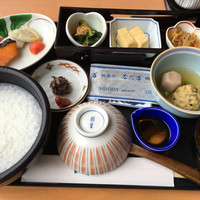 紀尾井 なだ万 - 