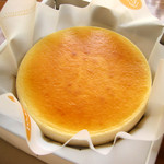 チーズケーキのチロル - ホール