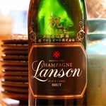 メリメロ亭 - 15周年に贈られた３ℓのマグナムボトル