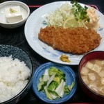 高砂食堂 - ロースカツ定食 850円