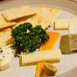 バーデンバーデン - チーズの盛り合わせ1280円