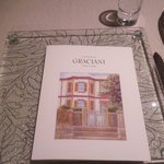 ラ メゾン ドゥ グラシアニ - テーブル