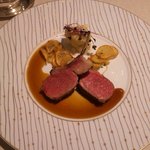 ラ メゾン ドゥ グラシアニ - スペシャリテ　仔羊の定温オイル長時間調理