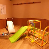 ランチタイムは共有のキッズルームが登場