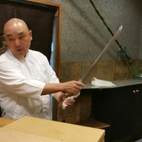 初音鮨 - まるでジェダイの騎士
                強いフォースを感じます