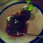 サービスのいちじくのワイン煮