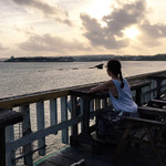浜辺の茶屋 - 屋上のテラス席で沖縄のサンセットを独り占め。
