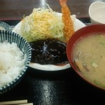 Tsuruya - ハンバーグ海老フライ定食あさり汁つき