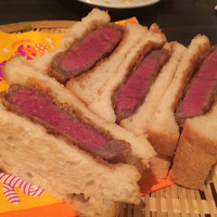 SATOブリアン 本店 - まずはブリカツから。