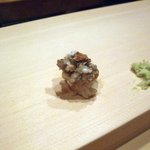 すし貫 - エビの頭