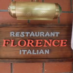 フローレンス - 玄関のサイン