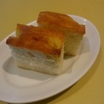 銀座ワイン食堂 パパミラノ - 自家製パン