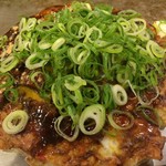 お好み焼 きじ - お好み焼きじ丸の内店(スジ焼)