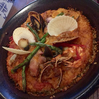 sangria 青山店 - 魚介のミックスパエリア