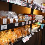 Shinshu no Omiso Yasan Karuizawa Eki Ten - 店内