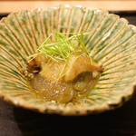 虎白 - 蒸鮑、葛切り、酸味のある肝ソース　2016年5月