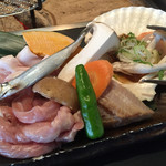 Nijiiro Biyori - 肉と魚のあいもり5色御膳1380円税込