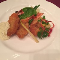 メインダイニングルーム 三笠 - 海老フライは開いたものでプリっとしてるのだ♡